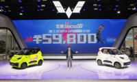 五菱聯動迪士尼推出&ldquo;Couple Car&rdquo;，全球限量5000臺奇趣售賣