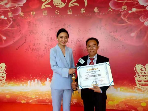 8150650b57f376f2672cdb030c831d7