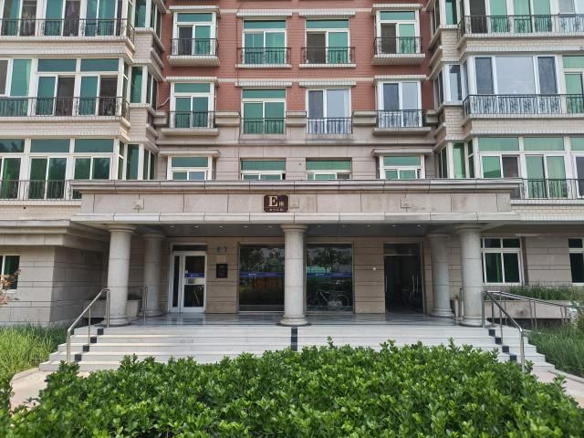 C:/Users/suuda/Desktop/紫竹花園小區(qū)/E區(qū)門(mén)樓沉降前后對(duì)比/改造后 (1).jpg改造后 (1)