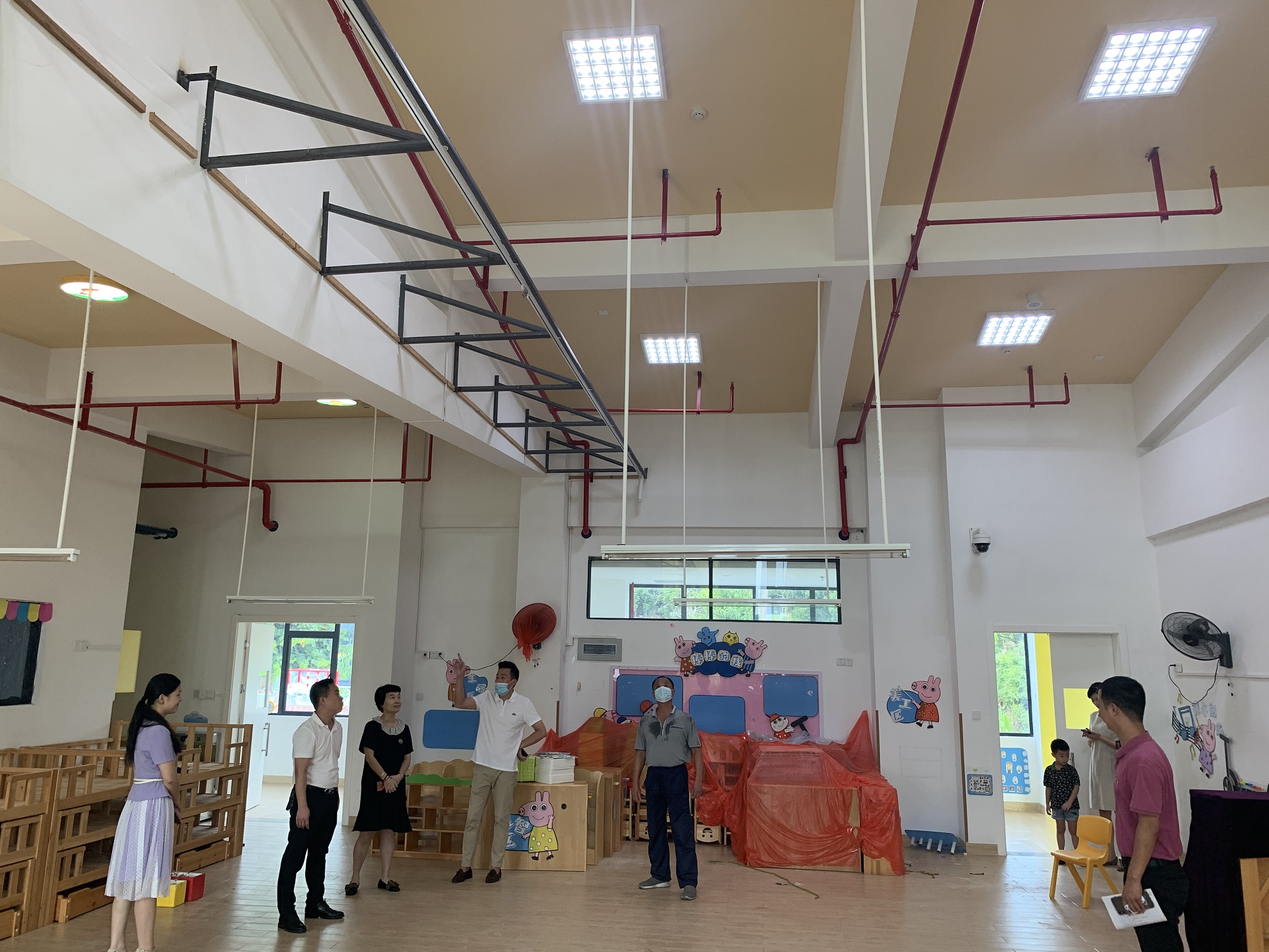 泉州：愛心企業(yè)捐贈(zèng)護(hù)眼燈 構(gòu)筑幼兒護(hù)眼保障線