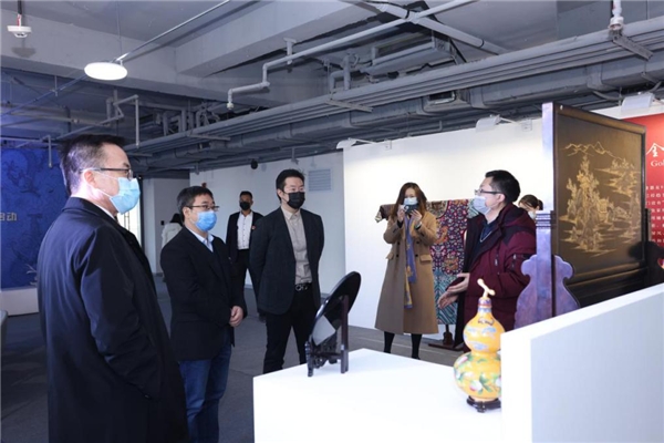 北京泓晟國際中心盛啟丨藝展燕京八絕藏品，共襄東城文化盛會