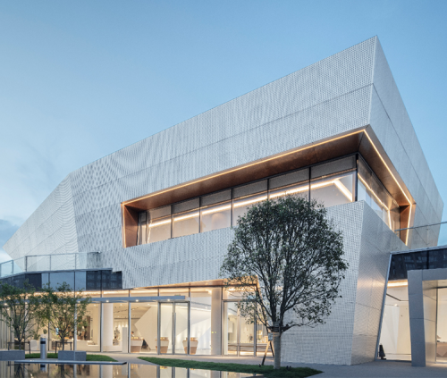 實地地產(chǎn)旗下多項目建設(shè)提速