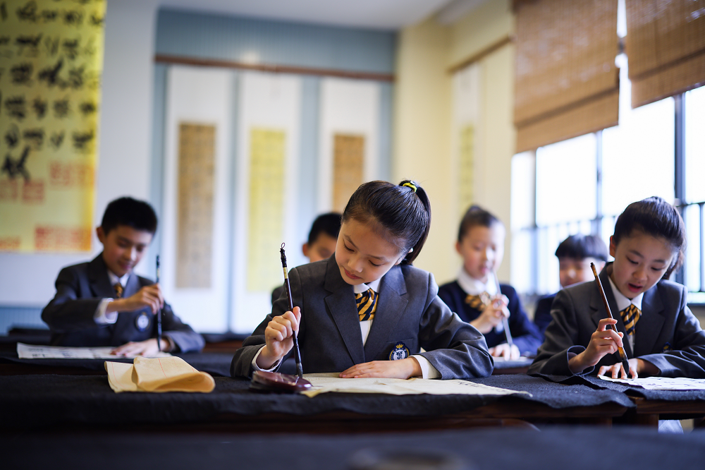 &ldquo;雙減&rdquo;之后首個開學，各地學生展現新面貌