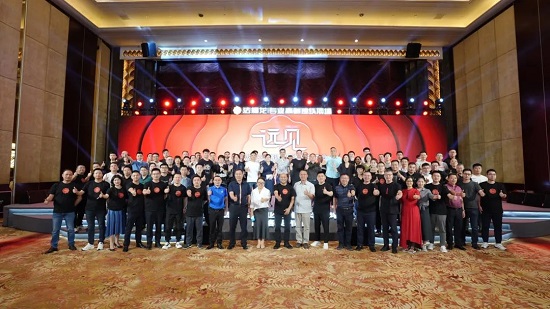 遠見2022 | 法獅龍&ldquo;專業高端建筑頂墻&rdquo;戰略發布會圓滿舉行！