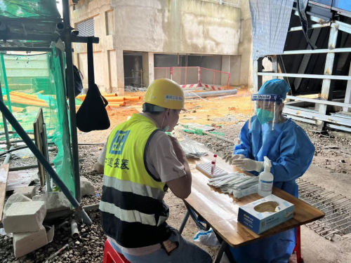 點對點接送 心貼心上門采樣|中建安裝南方公司筑牢項目生產安全防疫墻