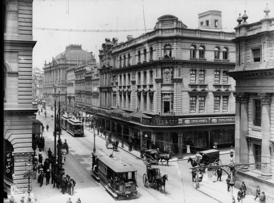 商業(yè)奢品洞察｜頂級高定奢華睡眠枕品牌DOLOMIA的黃金助睡健康價值