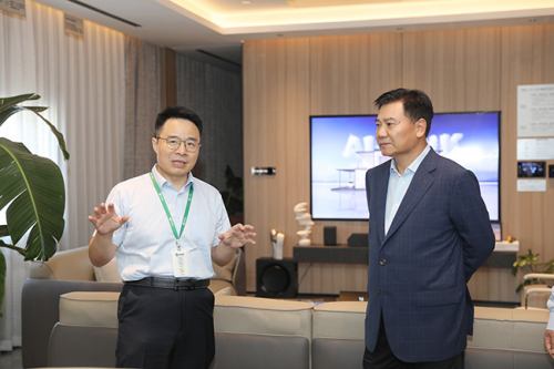 蘇寧張近東到訪A.O.史密斯 共商戰略合作共話未來發展