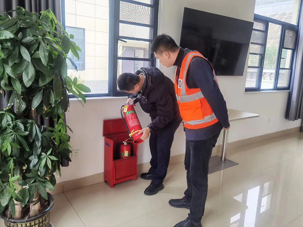 消防安全始于&ldquo;心&rdquo;，防患未然始于&ldquo;行&rdquo;&mdash;江西交投集團信豐西收費所&ldquo;三抓三促&rdquo;開展消防宣傳月系列活動