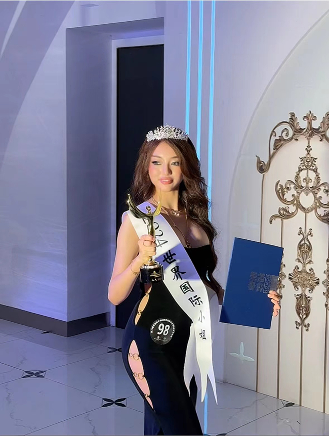 氣質優雅，閃耀舞臺 | 專訪海選賽人氣冠軍Sakura