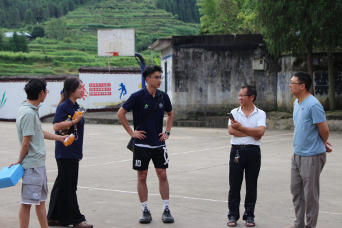 湖南師范大學&ldquo;領夢者&middot;弘帆&rdquo;暑期社會實踐團深入邵陽，共筑鄉村夢想之旅
