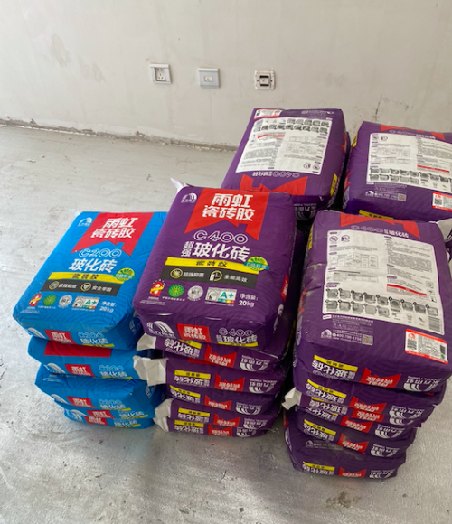 瓷磚膠使用方法：東方雨虹瓷磚膠引領(lǐng)環(huán)保高效裝修潮流