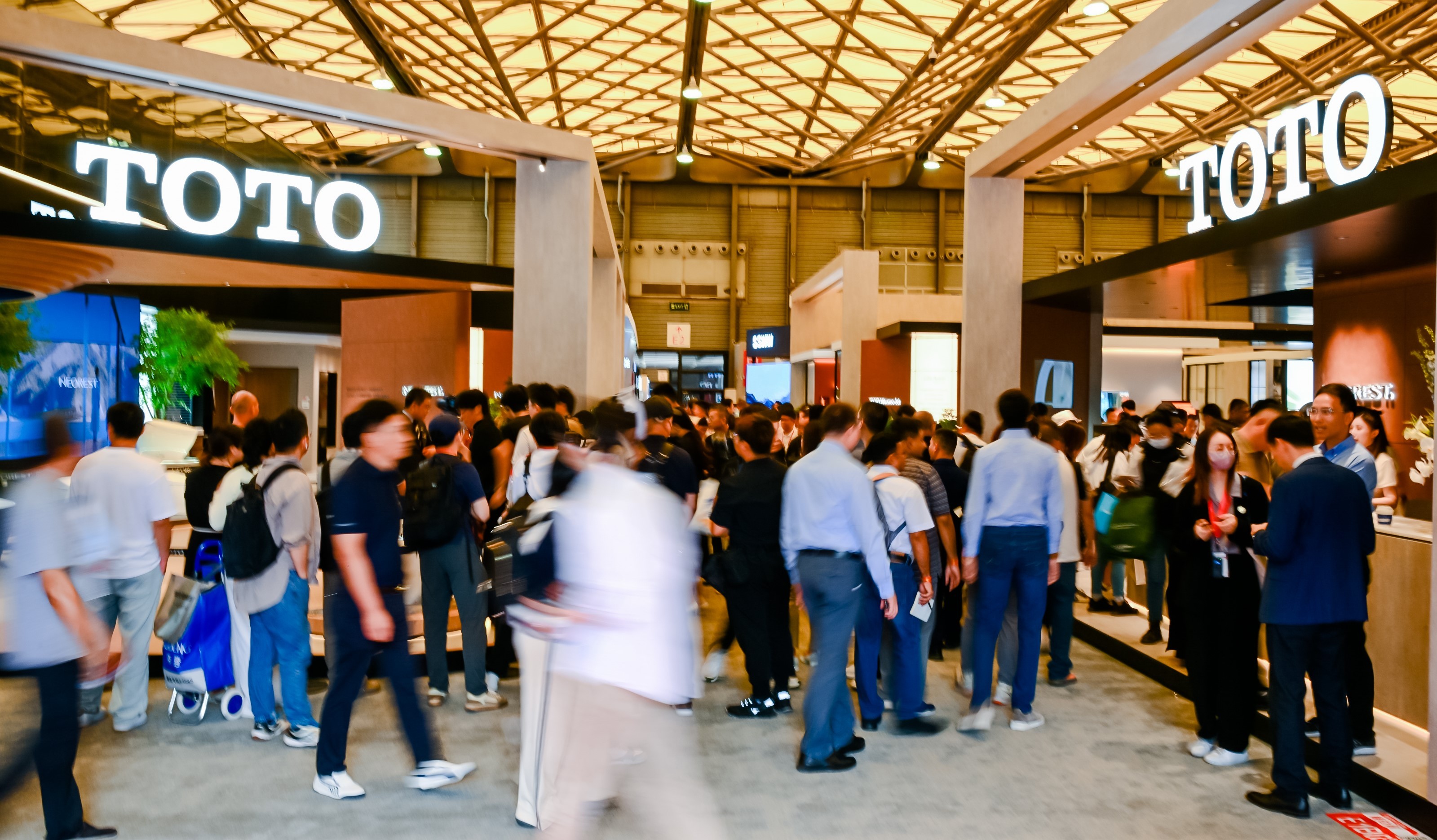 煥新未來生活圖景 TOTO智啟2025上海KBC展